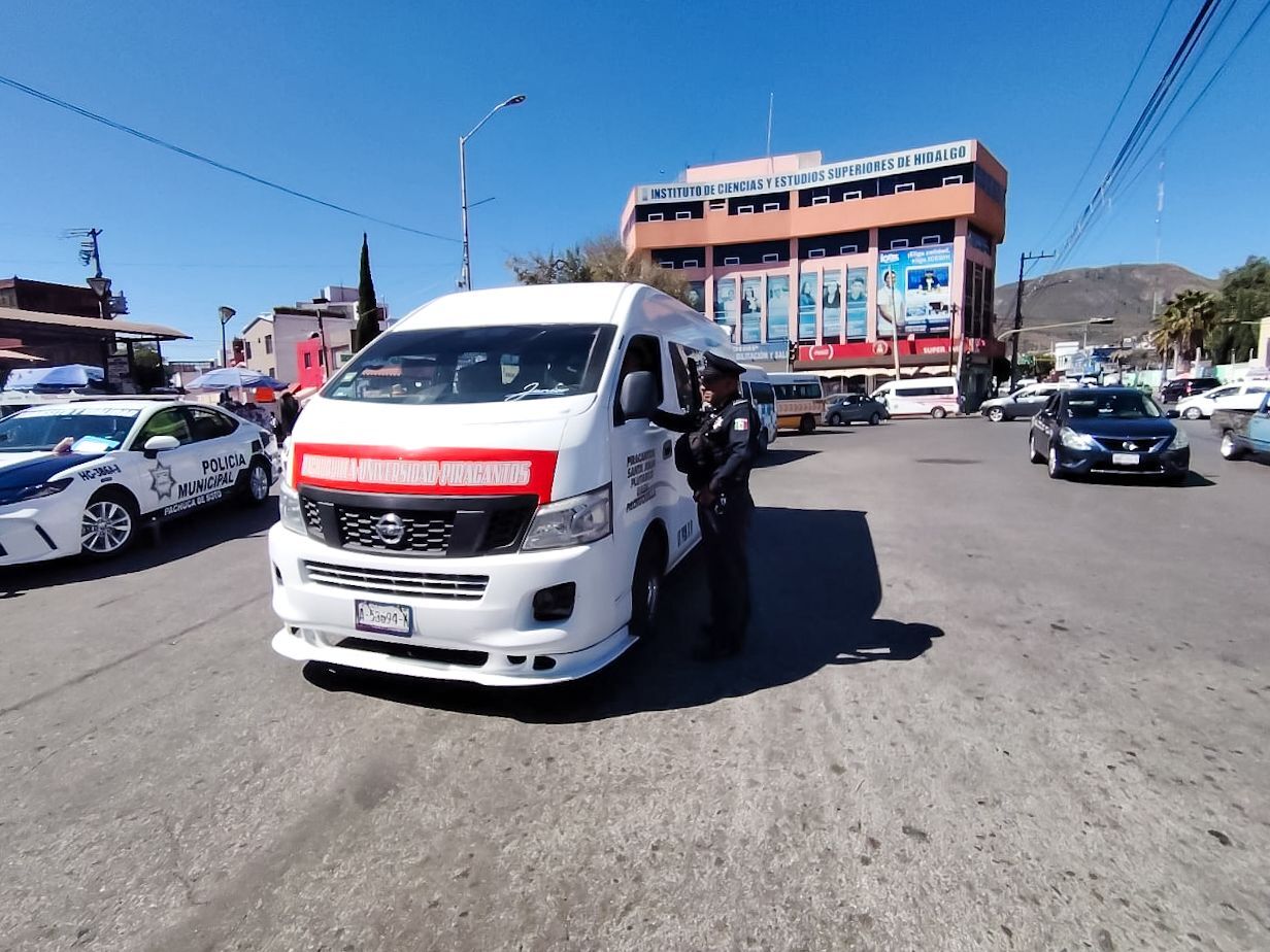 La Secretaría de Seguridad Pública, Tránsito y Vialidad de Pachuca informó que, desde finales de junio de 2025, se han realizado mil 707 acciones dentro del Operativo Transporte Seguro