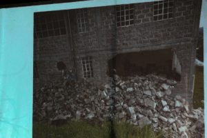 La vivienda de la familia Reyes García permanece en ruinas desde octubre de 2024, cuando una barda del Museo de Minería colapsó sobre el inmueble
