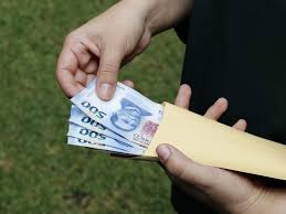 Aguinaldo para el sector público: Los empleados de confianza y pensionados del gobierno serán los primeros en recibir su aguinaldo