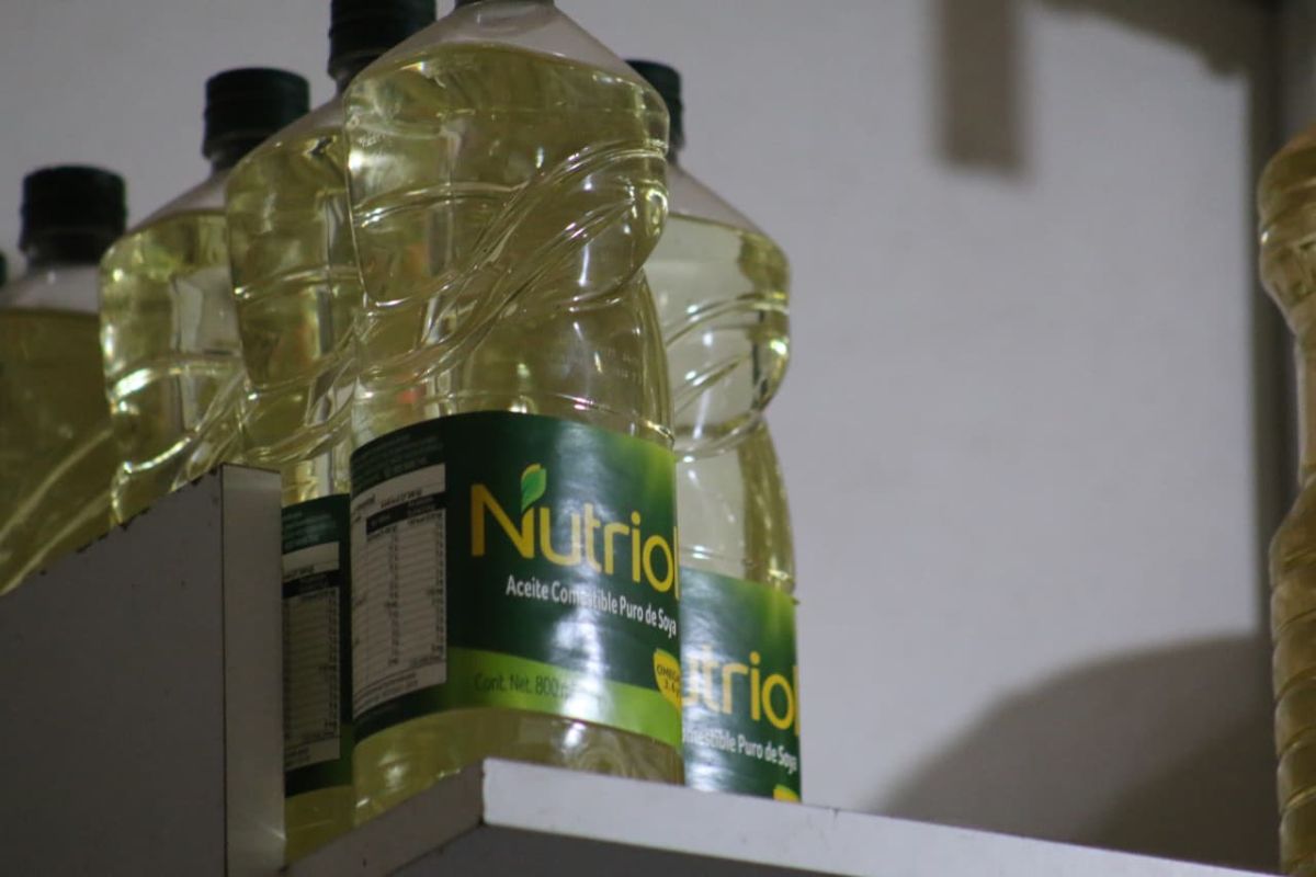 Artículos como frijoles, arroz, azúcar, aceite y huevo también tienen precios competitivos | Foto: Juan Martínez