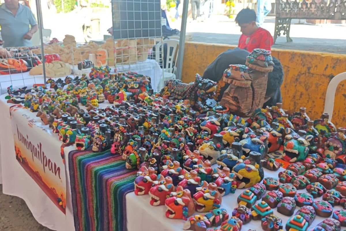 Los comerciantes insistieron en la necesidad de extender la derrama económica más allá de la temporada | Foto: Salomón Hernández