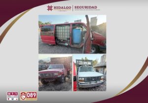 Las tres camionetas aseguradas por la SSPH de Hidalgo en Tepeapulco.