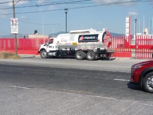 Accidente en la carretera Pachuca-Sahagún deja a un ciclista lesionado