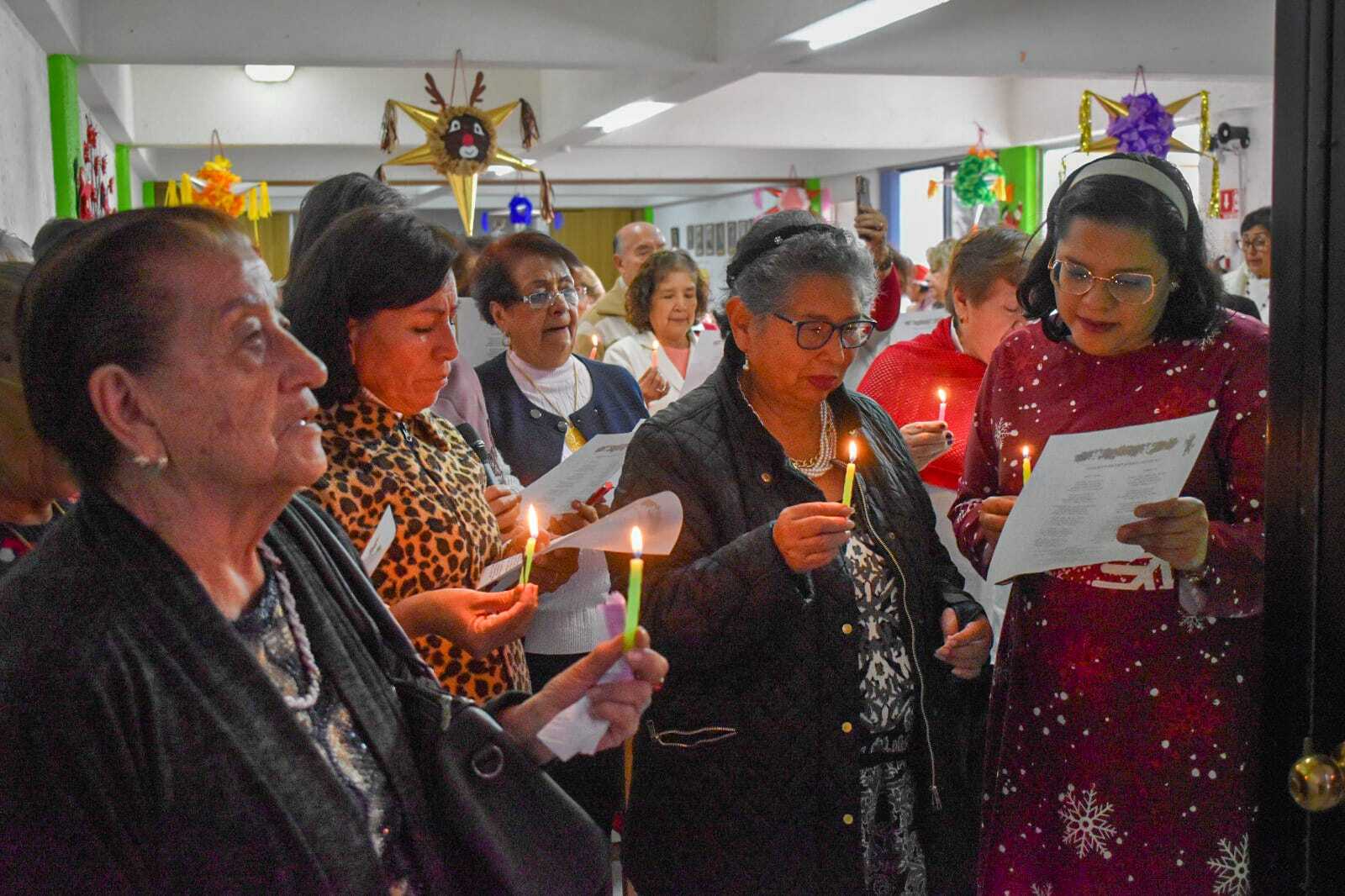La Casa Club de la Tercera Edad de Tulancingo realizó su posada navideña con la participación de 68 adultos mayores