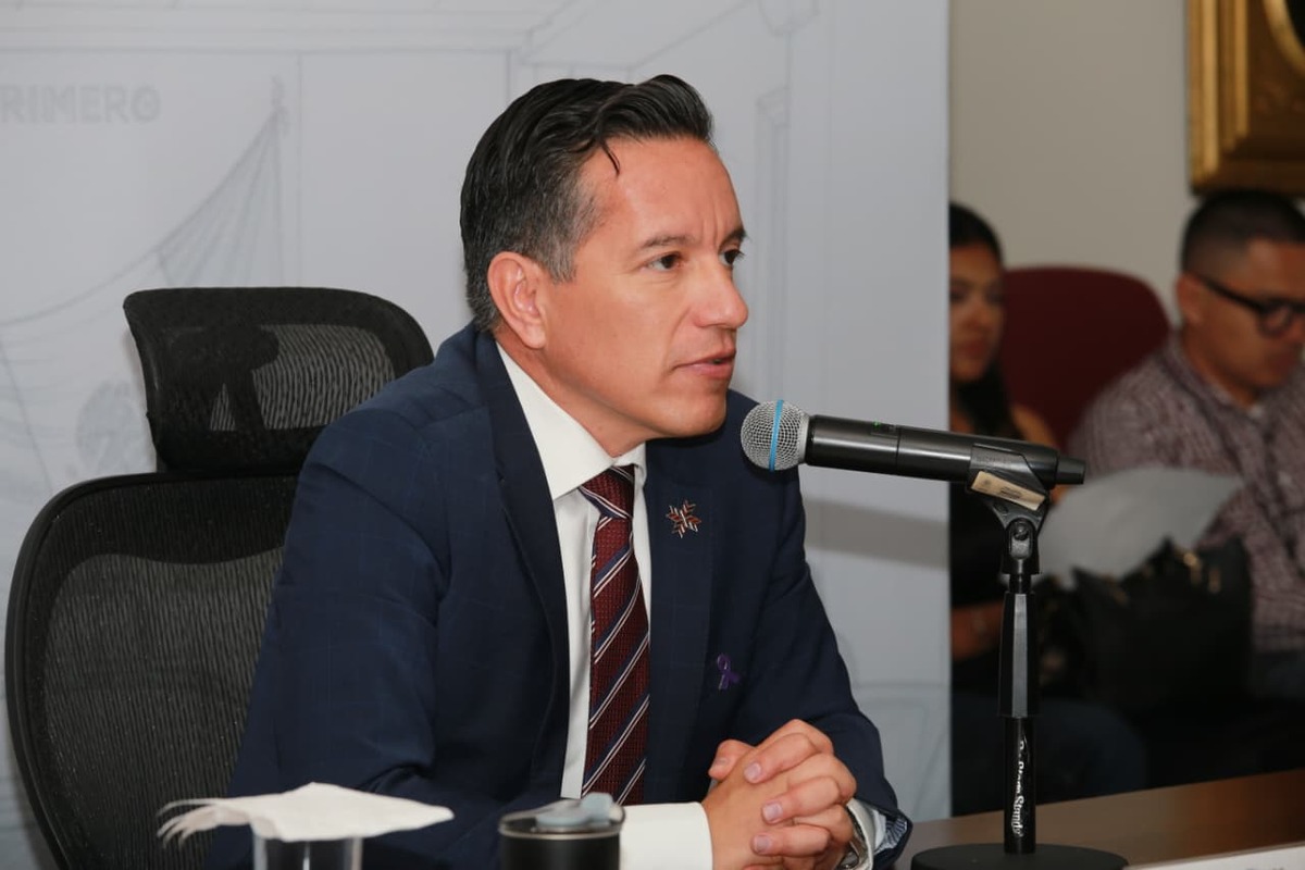 Secretaría de Desarrollo Económico: Carlos Henkel Escorza