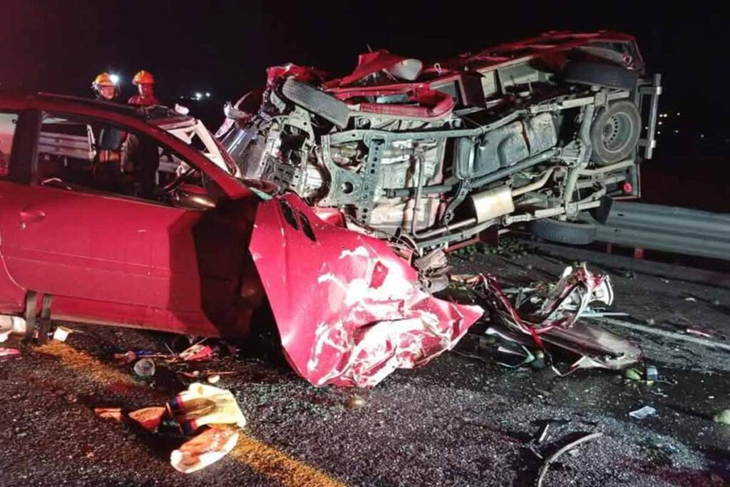 Conductores realizan peligrosas maniobras sobre el libramiento Pitula-San Alejo que ocasionan accidentes con resultados mortales, casi todos por alcance o frontales