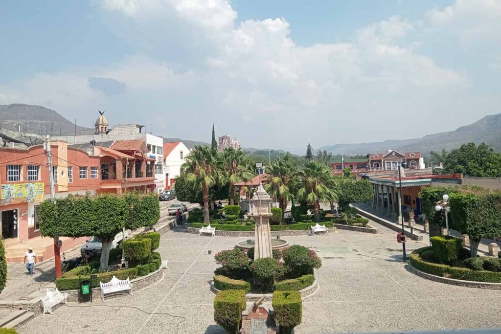 Casi la mitad del presupuesto 2026 de San Agustín Metzquititlán será destinado para el pago de salarios