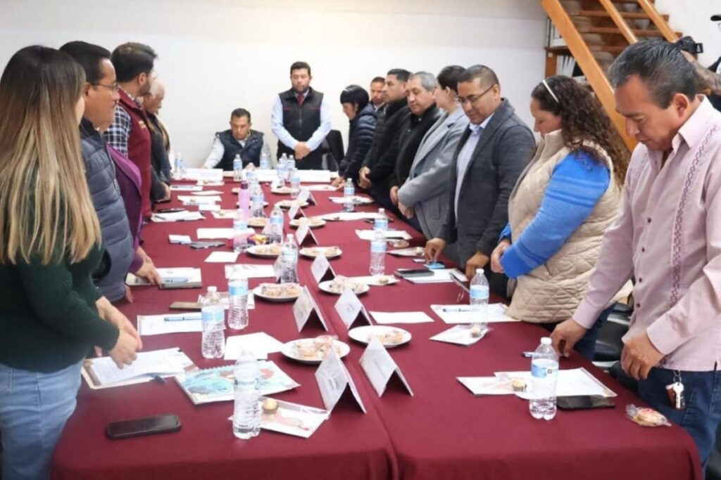 Cabildo de Cuautepec de Hinojosa adquirirá una maquina de bacheo; ¿qué vías repararán?