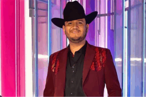 Fans de Edén Muñoz ya esperan su concierto en la Plaza de Toros, programado para febrero de 2026.