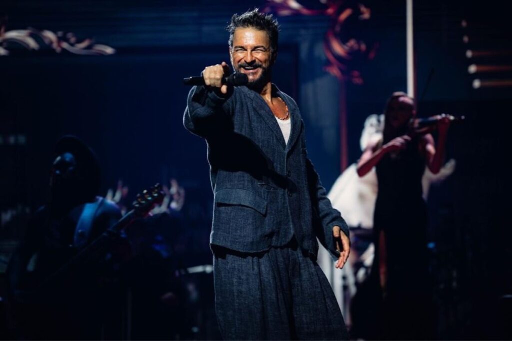 ¡Vuelve Ricardo Arjona a México! Así anunció el guatemalteco su concierto en el país