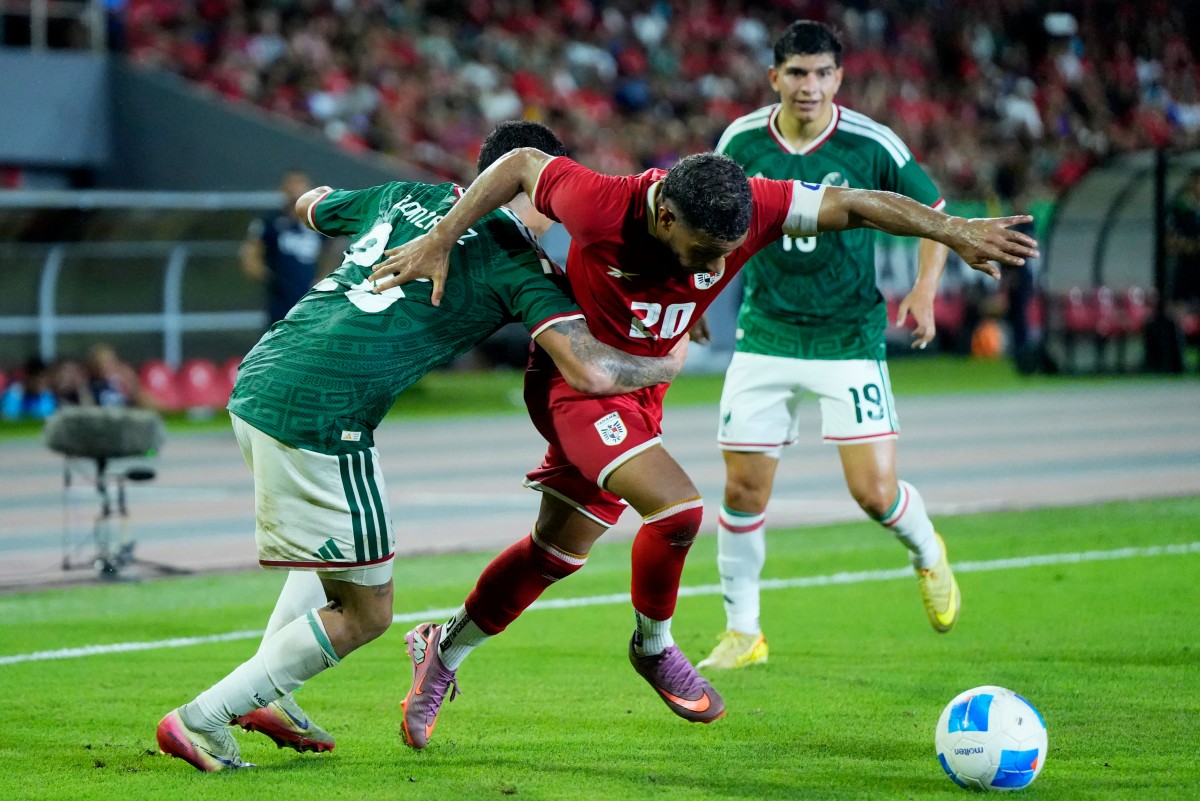 Victoria que suma: México vuelve a ganar rumbo al Mundial 2026 Photo by ARNULFO FRANCO / AFP
