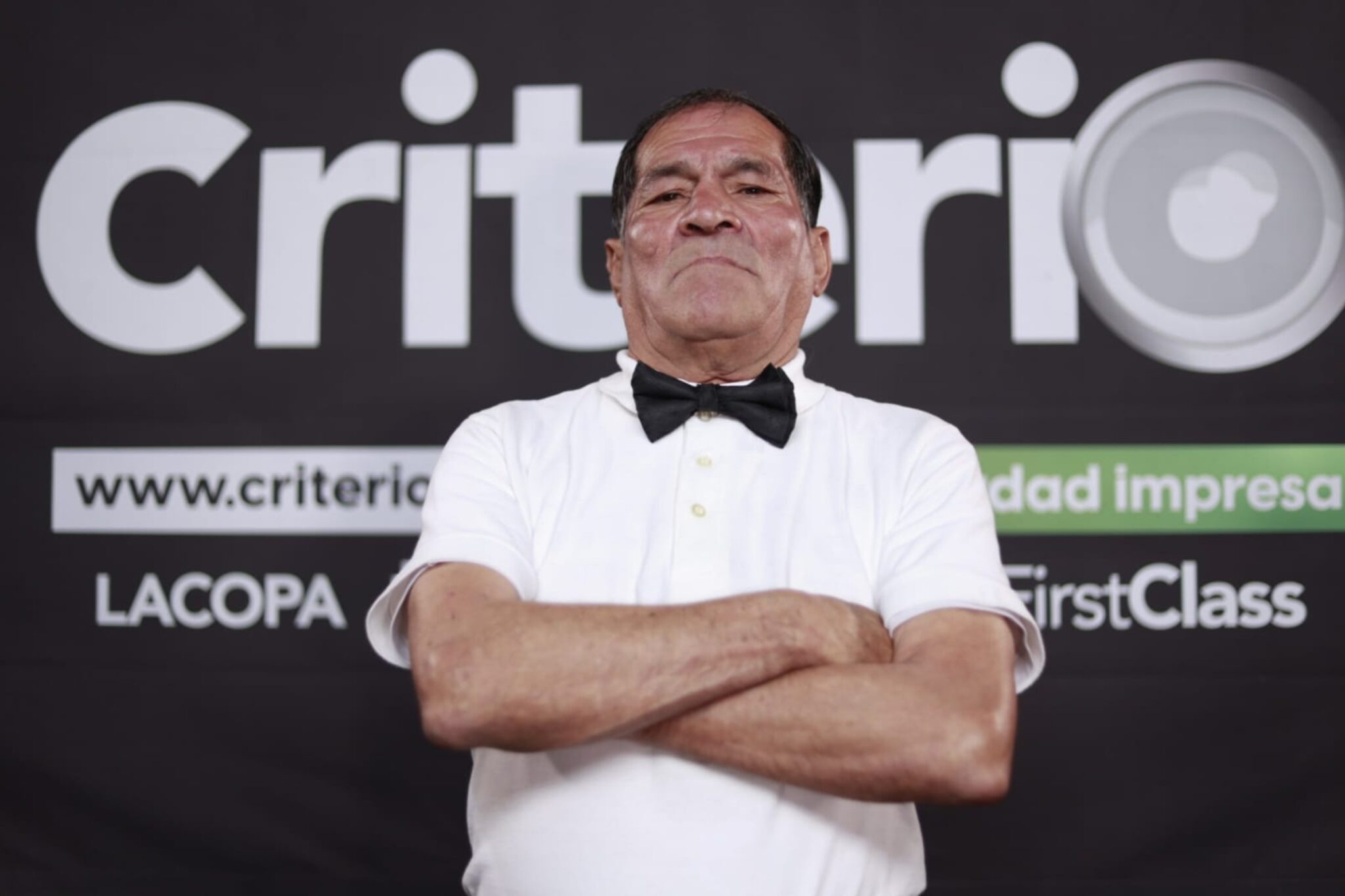 Del Ring Del ring al silbato: la historia de El Búho en la lucha libre