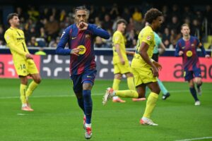 El regreso de Raphinha oxigena el ataque azulgrana en Champions League