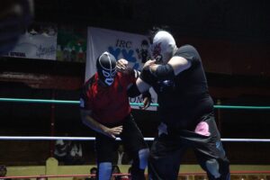 La lucha estelar reunirá a seis gladiadores en un combate de tercias