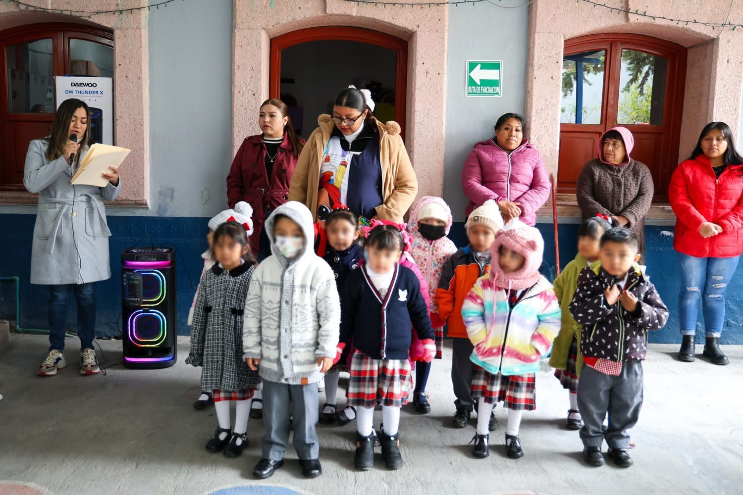 El gobierno municipal de Tlahuelilpan inauguró el techado del Centro de Atención Integral, una obra destinada a mejorar la infraestructura educativa y brindar un espacio más seguro para las actividades de niñas y niños