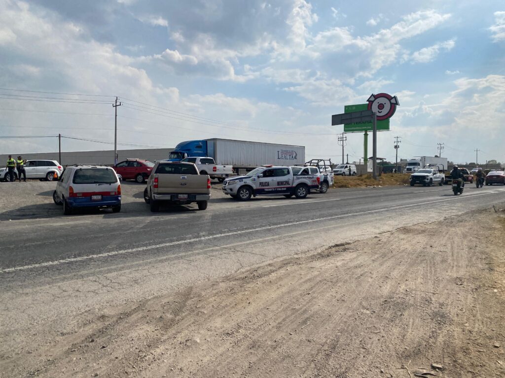 Bloqueos simultáneos colapsan la México-Pachuca; ¿ya puedes circular en estos momentos?