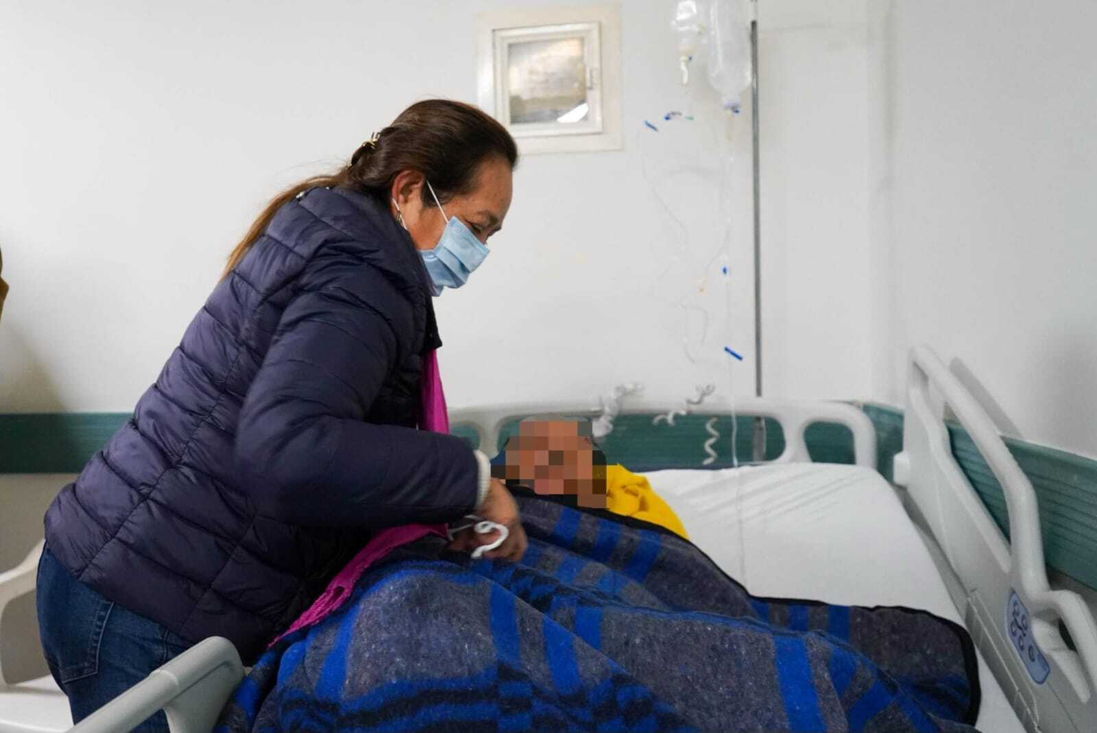 Recorridos del DIF Huejutla entregan apoyo a personas en situación de vulnerabilidad durante la temporada invernal