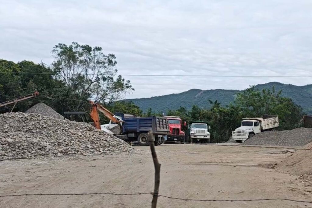 Pese a las denuncias ciudadanas, la alcaldesa de Xochiatipan, Érika Hernández Ramírez, manifestó que no procederá legalmente 