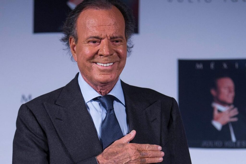 Defensa de Julio Iglesias pide que se archive la denuncia en su contra; ¿por qué?
