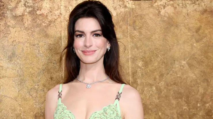 Anne Hathaway regresa a la televisión con una serie de true crime producida para Paramount+