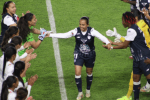 Mónica Ocampo se integró al cuerpo técnico y su experiencia es vista como un aporte clave para el vestidor.