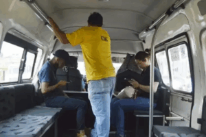 Usuarios del transporte público en Pachuca manifestaron su rechazo a un aumento elevado, al señalar que actualmente pagan hasta 10 pesos por un servicio que, afirman, presenta deficiencias.