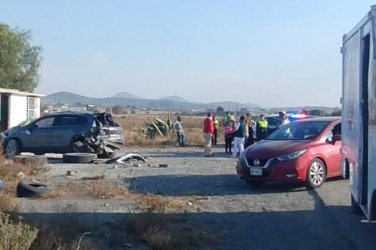 Un accidente vial en la carretera Pachuca-Sahagún, registrado en el municipio de Zempoala, dejó como saldo cuatro personas lesionadas, entre ellas dos menores de edad, tras el impacto entre dos vehículos y la volcadura de uno de ellos.
