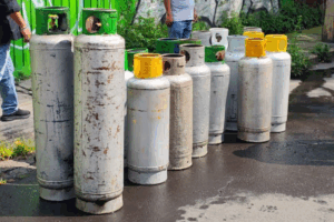 En la región 84 del país, que abarca 63 municipios de Hidalgo, el precio del gas LP se mantiene en rangos intermedios, beneficiando a zonas urbanas como Pachuca, Tulancingo, Tula e Ixmiquilpan.