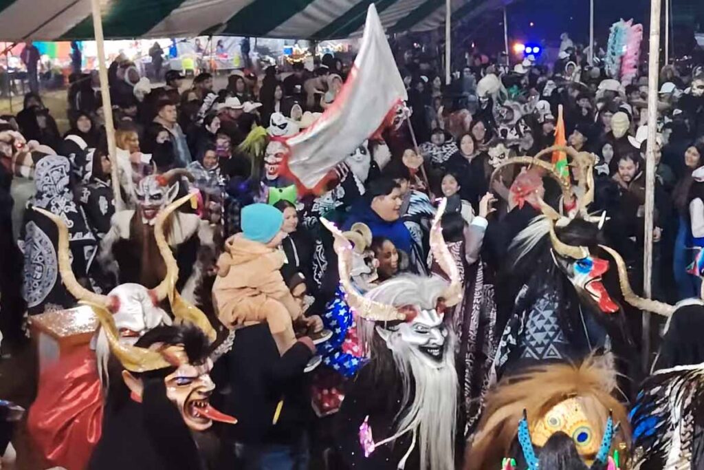 En Carpinteros barrio Sur tuvieron como invitados a danzantes de Veracruz