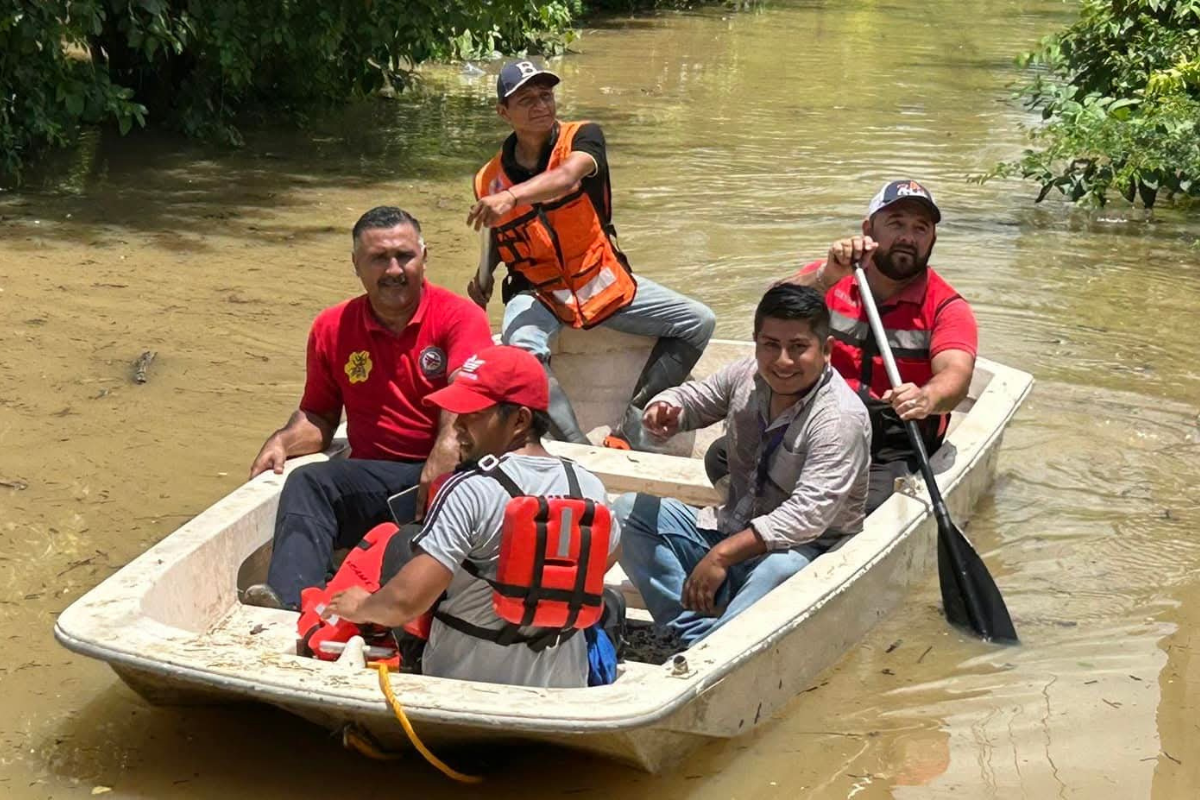Los reporteros de la región se enfrentan a los desastres naturales y las limitaciones institucionales | Foto: Especial