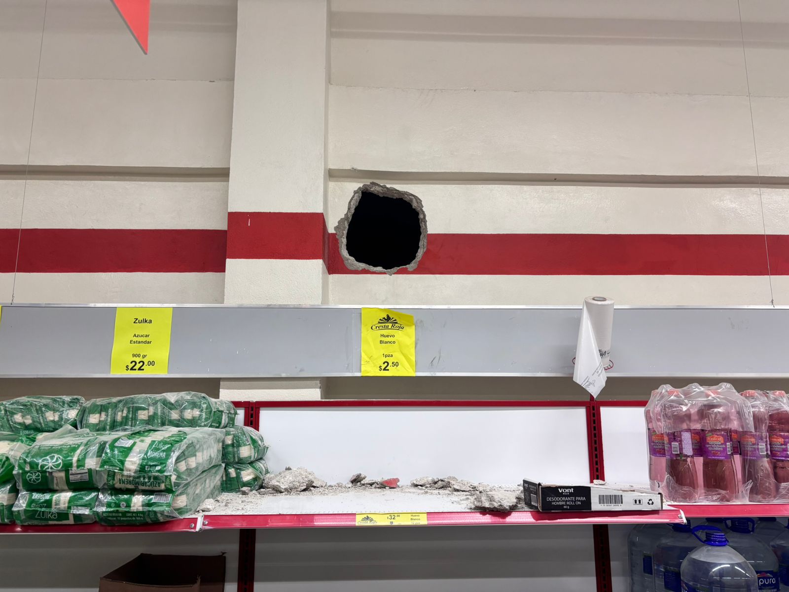 Agentes de la Policía Municipal de Tulancingo arrestan a los presuntos responsables del robo en tienda '3B