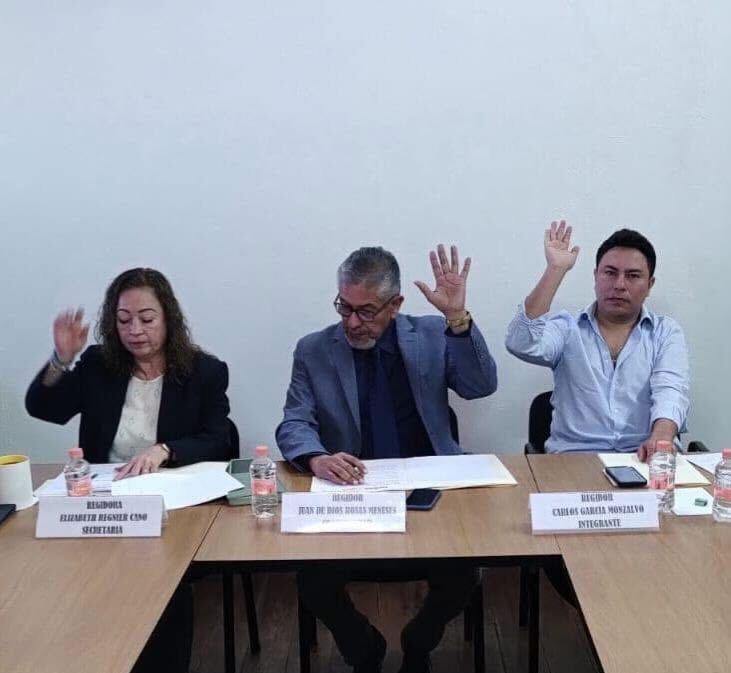 Regidores presentan ante Cabildo propuesta de nuevo Reglamento de Tránsito en Pachuca
