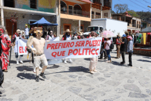 El cierre del carnaval de Calnali confirma la vigencia de una de las fiestas tradicionales más representativas de Hidalgo, transmitida de generación en generación