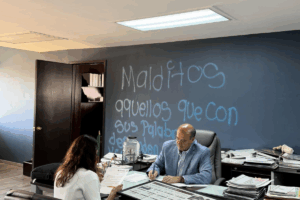 Tras los hechos, las actividades administrativas en la SEPH se restablecieron de manera gradual, mientras continúan las mesas de atención institucional