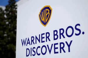 La junta de Warner Bros Discovery afirmó que la propuesta de Paramount constituye una opción superior, pese a que meses atrás la empresa parecía inclinarse por el acuerdo con Netflix.