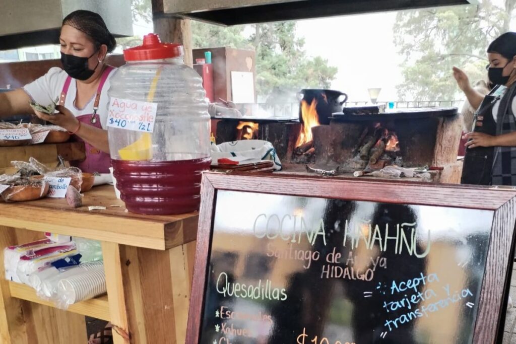 Hidalgo lleva lo mejor de los sabores del Mezquital y la Huasteca a Los Pinos