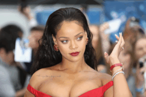 Mansión de Rihanna en Beverly Hills fue atacada a balazos