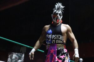 El líder del Psycho Circus enfrenta a los Vipers en una batalla que combina tradición, herencia y rivalidad sobre el ring