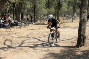 El representativo hidalguense destacó en las pruebas de cross country y short track.