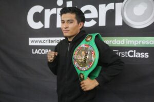 Ángel debutará en el muay thai internacional