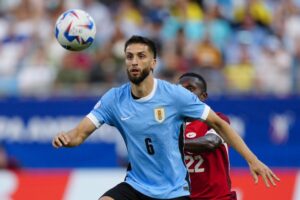 Rodrigo Bentancur es la gran ausencia en la lista de Bielsa