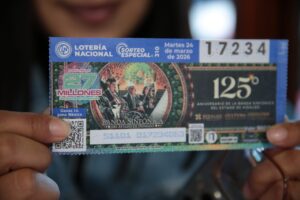 Una agrupación musical con más de cien años de trayectoria fue celebrada a nivel nacional mediante una edición especial que ya circula en miles de puntos del país