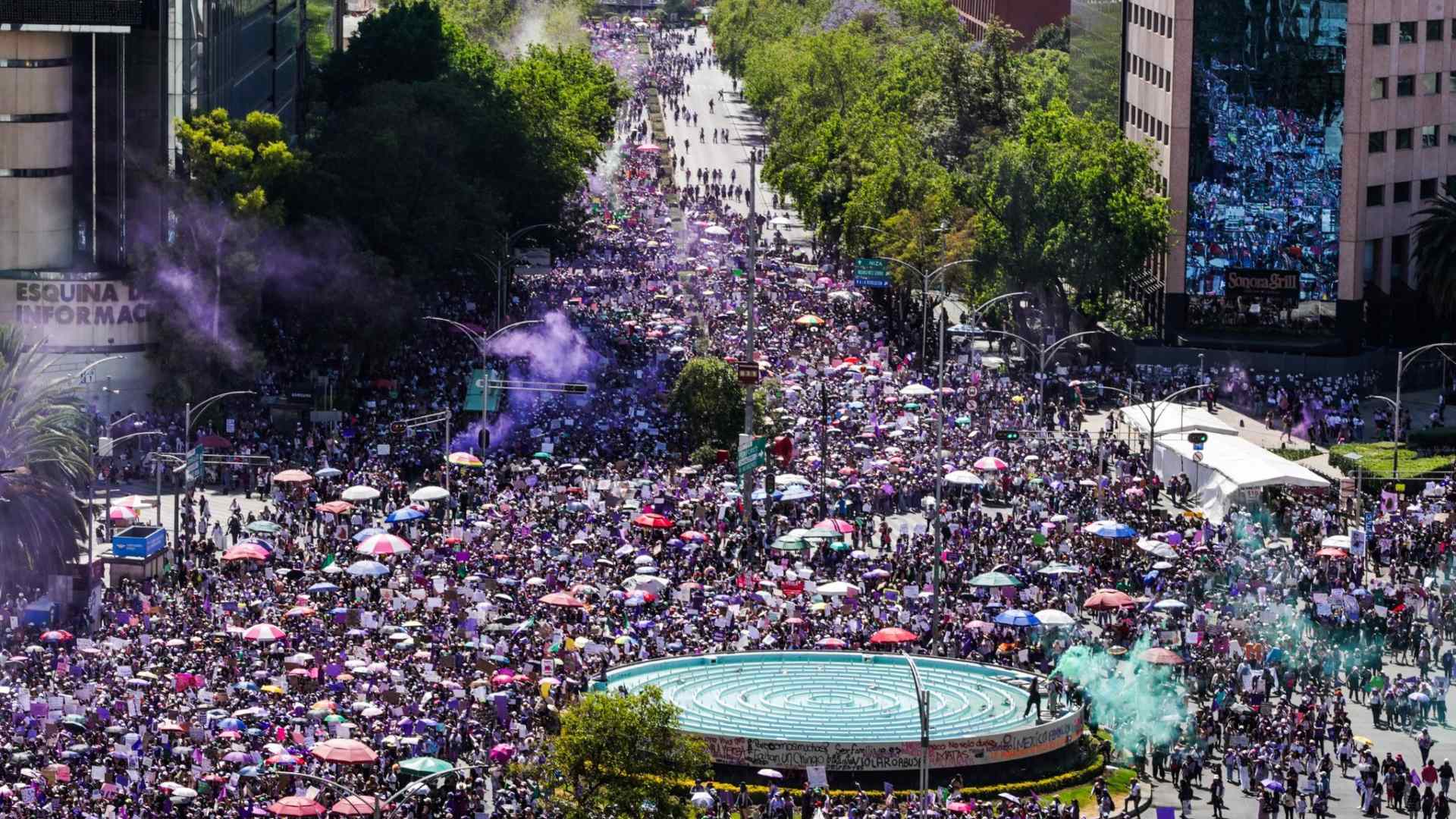 Contingentes feministas se reunirán en la Glorieta de las Mujeres que Luchan, Ángel de la Independencia y Monumento a la Revolución