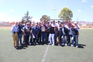 Oseznos celebra su historia y homenajea a Ángel Octavio Bonfil Arias, su pilar fundador