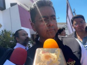 El alcalde pidió a concesionarios mejorar el servicio ante constantes quejas ciudadanas en Mineral de la Reforma.