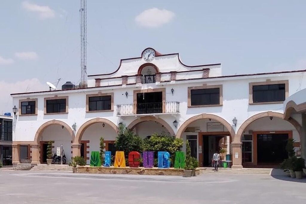 Regidores de Ajacuban señalan que la falta de transparencia limita la labor de vigilancia del Cabildo y “afecta el principio de rendición de cuentas”