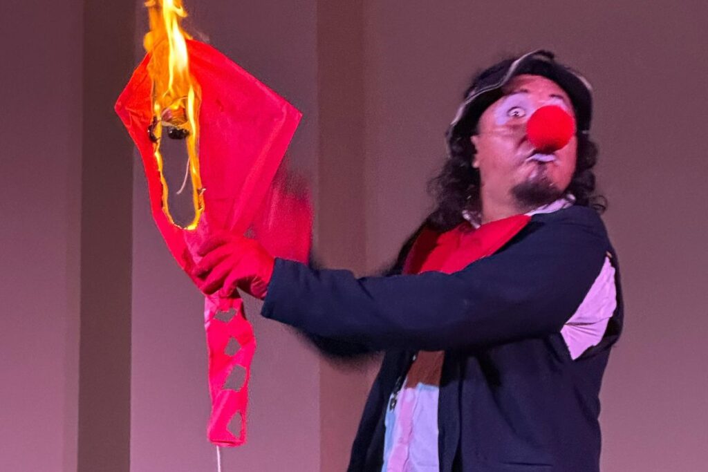 Este taller de clown en Pachuca invita a explorar el humor y la expresión escénica