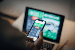 El Mundial 2026 en México, Estados Unidos y Canadá generará una gran actividad digital que podría ser aprovechada por ciberdelincuentes para cometer fraudes en línea