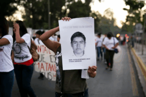 La nueva captura representa un avance en las investigaciones del caso Ayotzinapa, uno de los episodios más graves en materia de derechos humanos en México.
