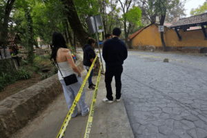 Las obras en Huasca de Ocampo registraron daños luego de que conductores circularan sobre el concreto fresco